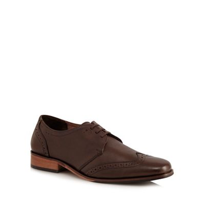 Brown 'Quinn' leather brogues